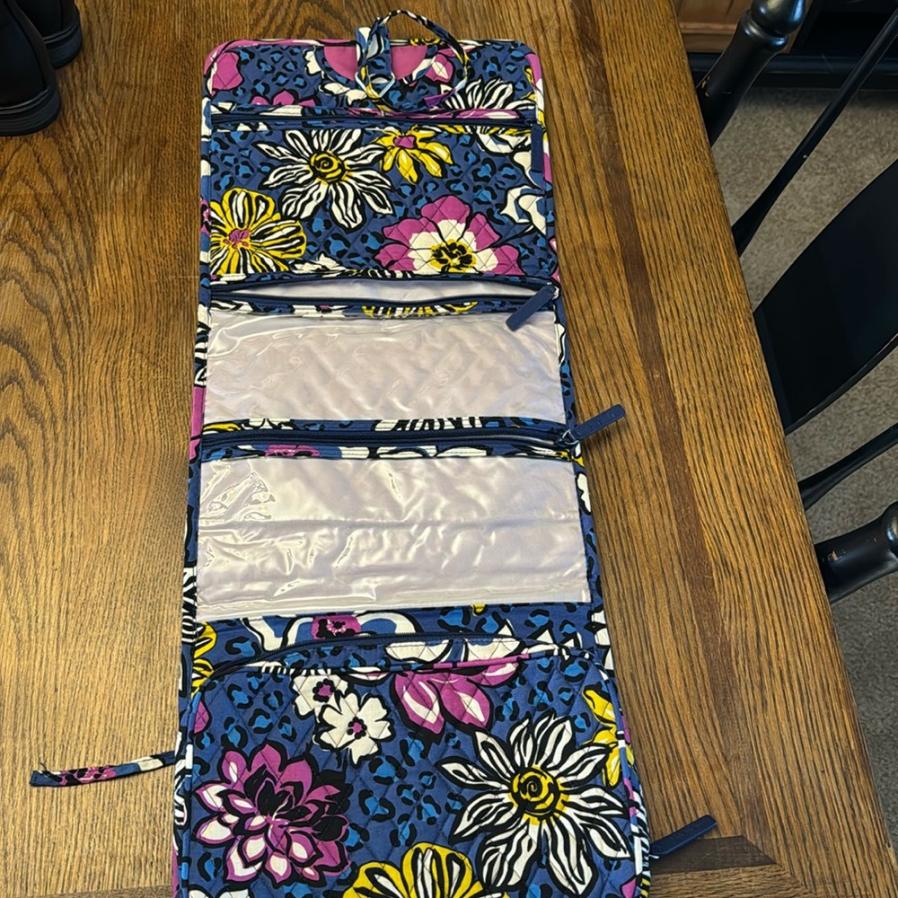 Vera Bradley hanging travel bag